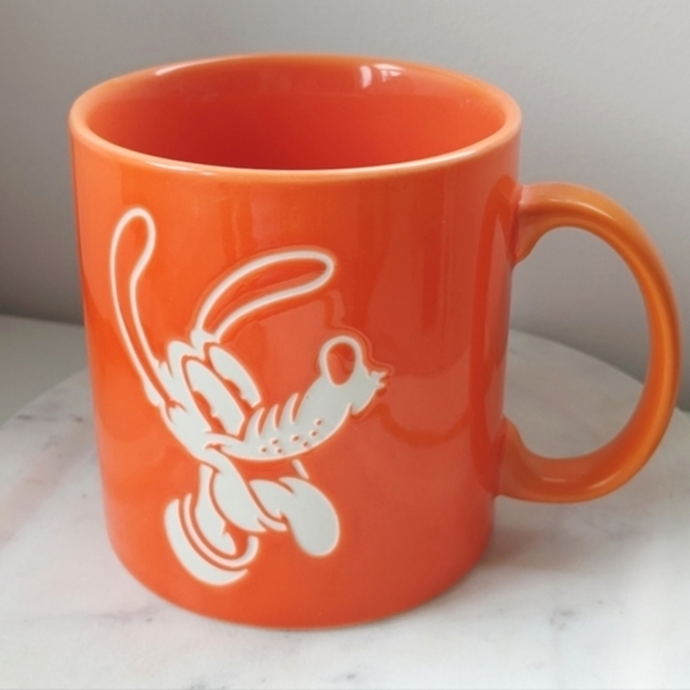 Pluto Coffee Cup Mug Double Side Etched Face Disney Store Orange White 1…